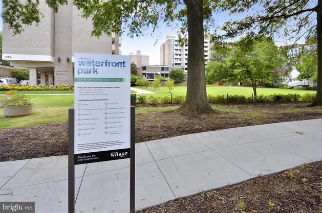 Building Photo - 800 4th St SW