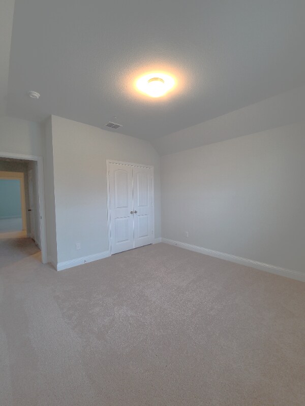 Building Photo - 6825 St Andrews Dr