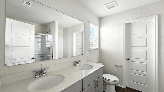 Building Photo - 158 Hazy Glade Dr