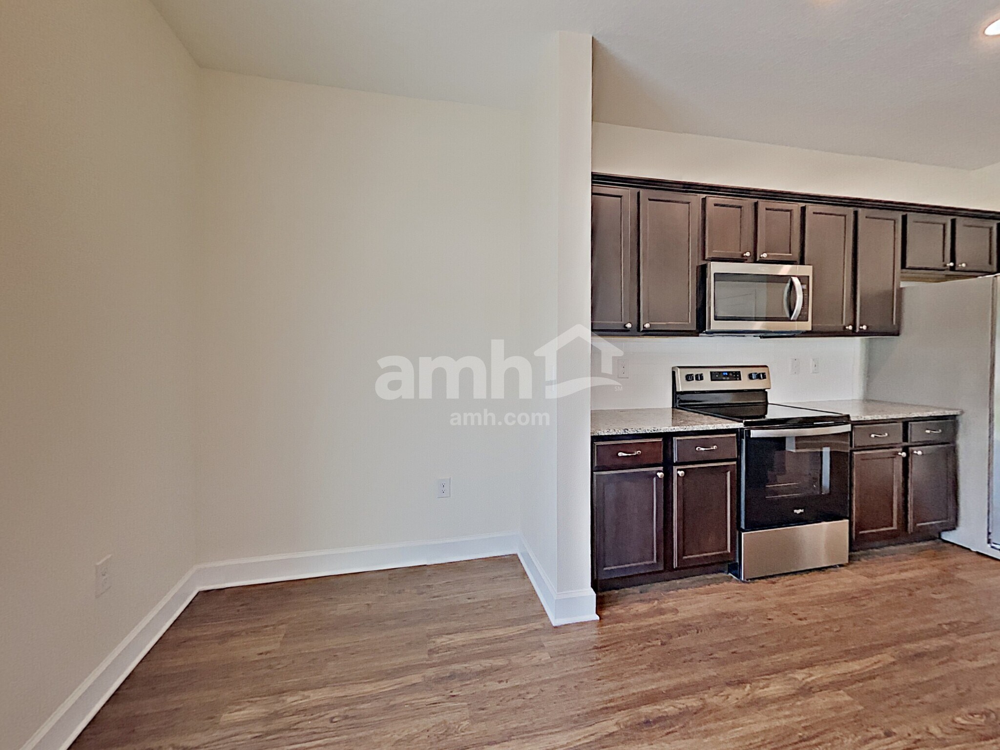 Building Photo - 4659 Reisswood Loop