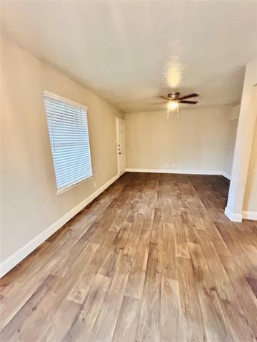 Building Photo - 2211 S Vernon Ave