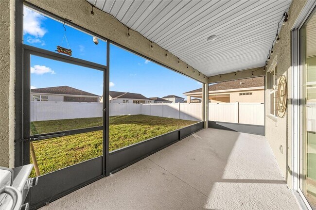 Building Photo - 7664 SW 63rd Ln Rd