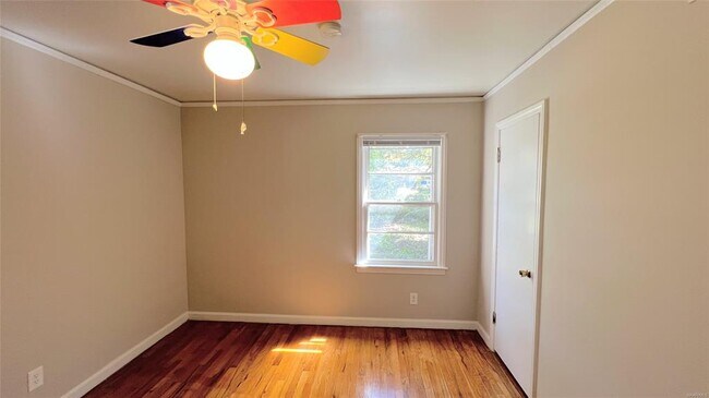 Building Photo - 804 Hillman St