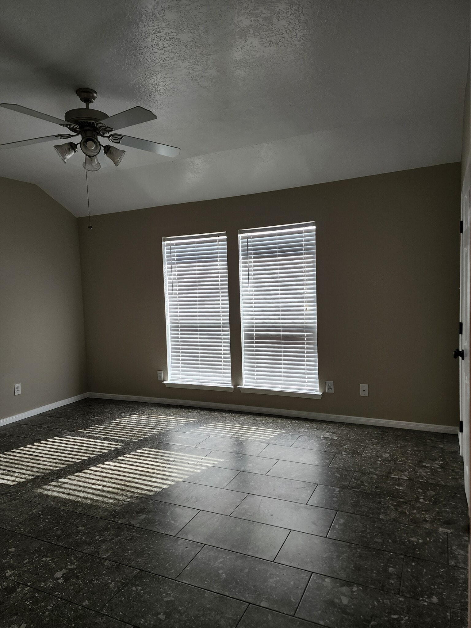 Primary Bedroom - 1714 Village Townhome Dr