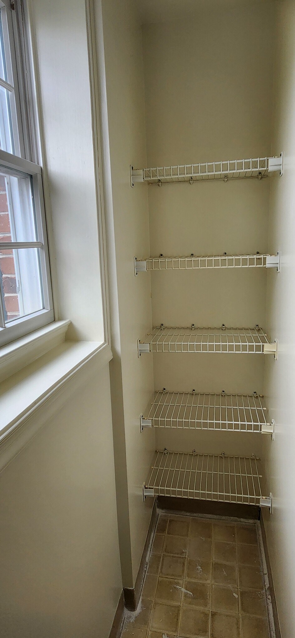 Building Photo - 226 Allison Ave