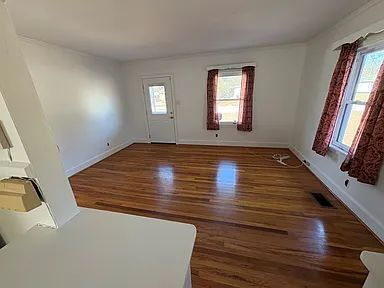Building Photo - 2534 Cole Dr