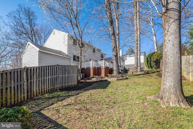 Building Photo - 2015 Freedom Ln