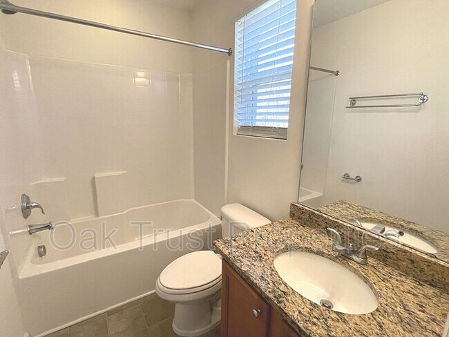Building Photo - 9111 Parlor Dr