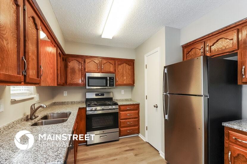 Building Photo - 15505 Vicie Ave