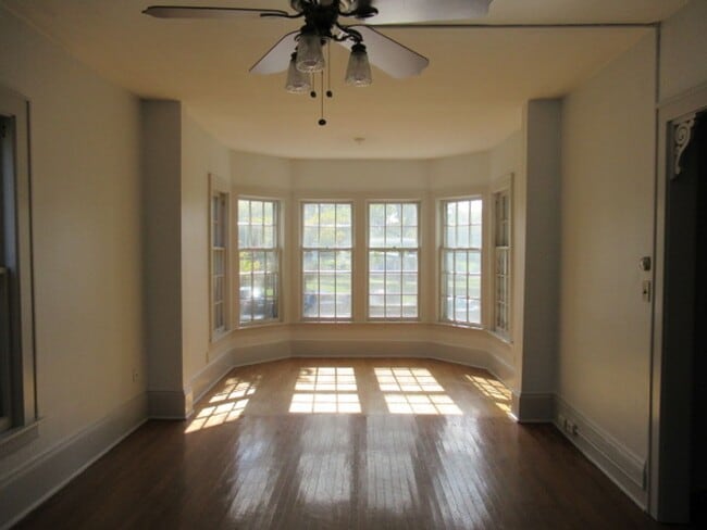 Building Photo - Eastside Home-three-bedroom with office and two car off street parking