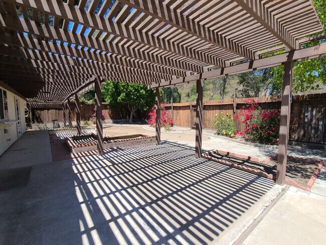Building Photo - Tierrasanta Home with Gorgeous Views of Tr...