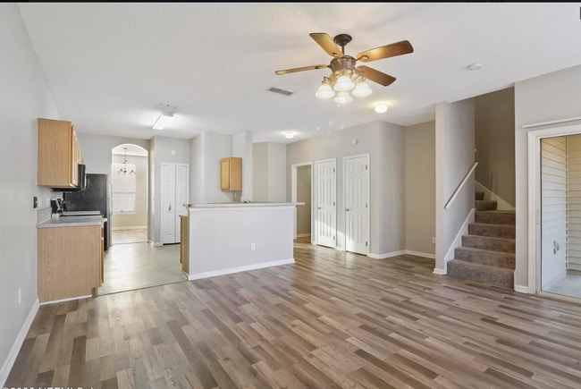 Building Photo - 1131 Lee Rd