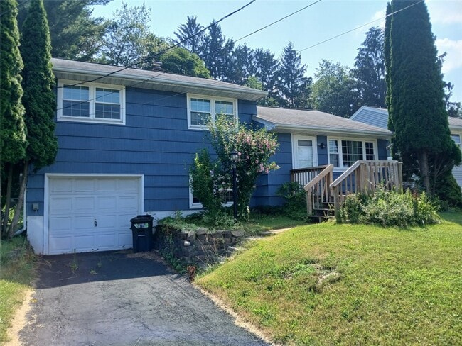 Building Photo - 32 Vestal Ave