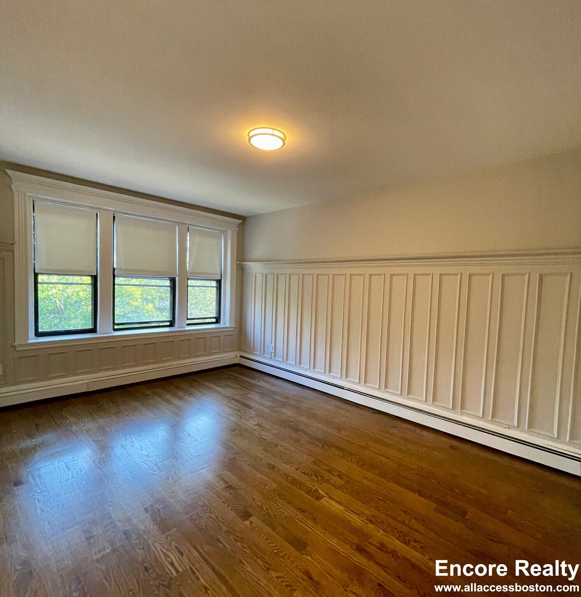 Building Photo - 17 Stearns Rd