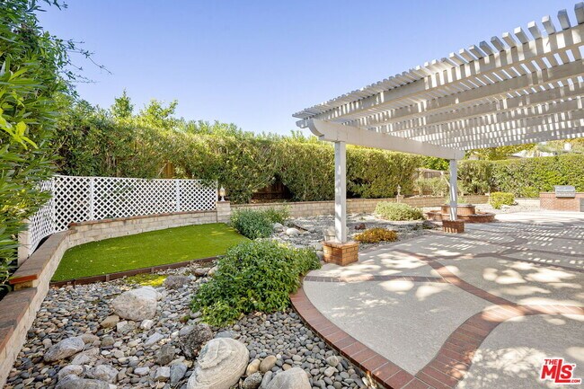 Building Photo - 4231 Orchardview Ct