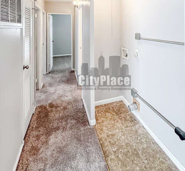 Building Photo - 3060 Midvale Dr