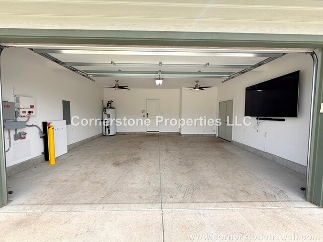 Building Photo - 91-1517-1517 Hoikau St