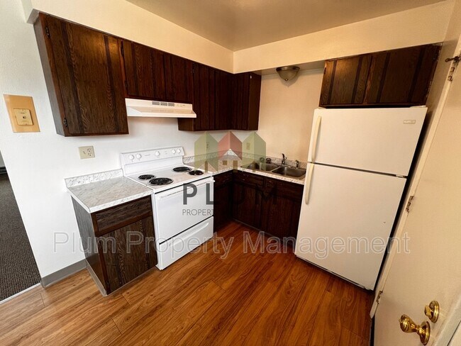 Building Photo - 1824 Phillips St