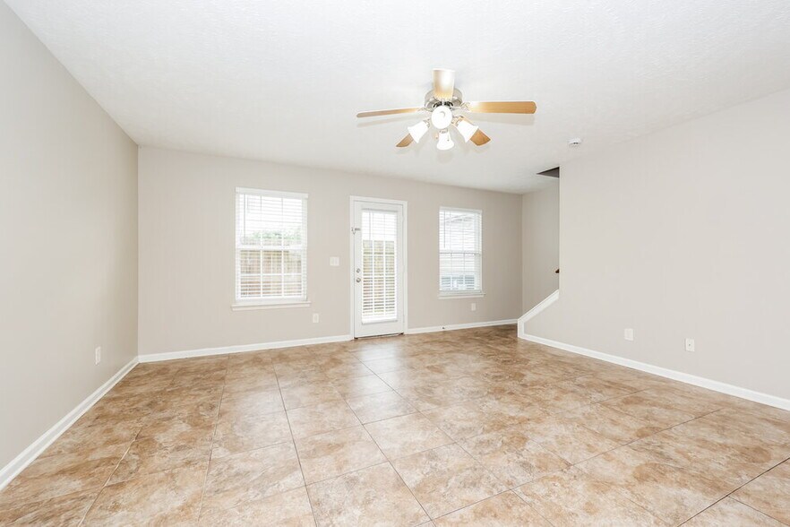 Building Photo - 3007 RG Buchanan Dr