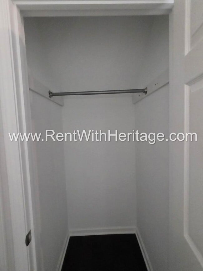 Building Photo - Stunning New 4bd/ 2.5ba / Immaculate / Attention to Detail/ Great Location