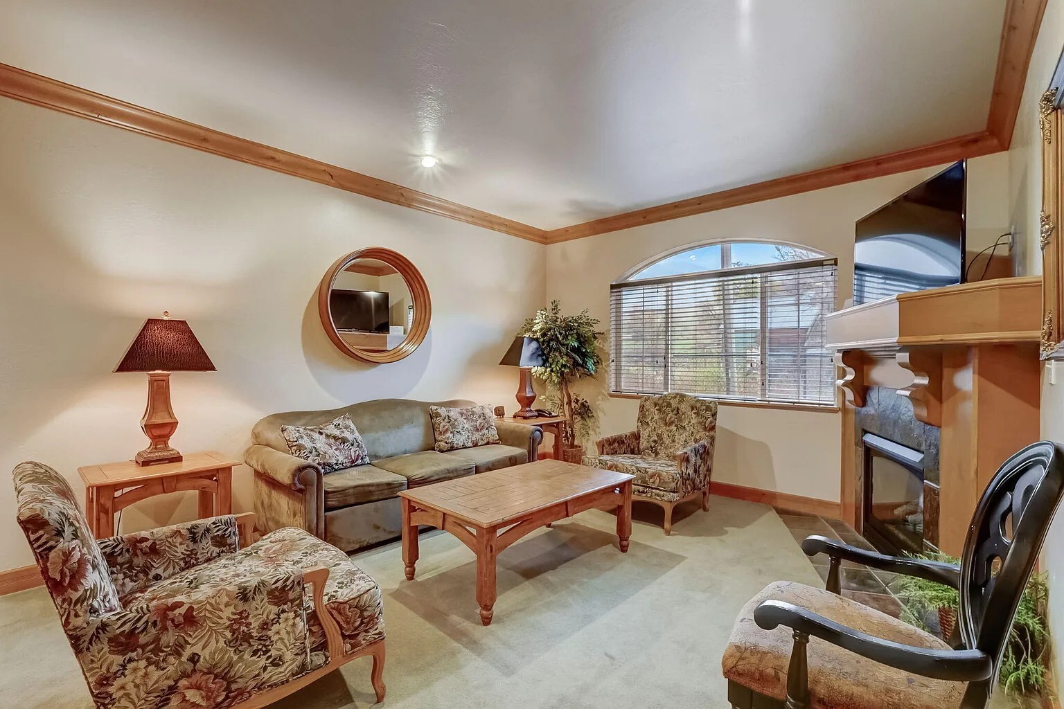 Building Photo - 840 Bigler Ln