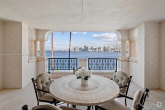 Building Photo - 5235 Fisher Island Dr