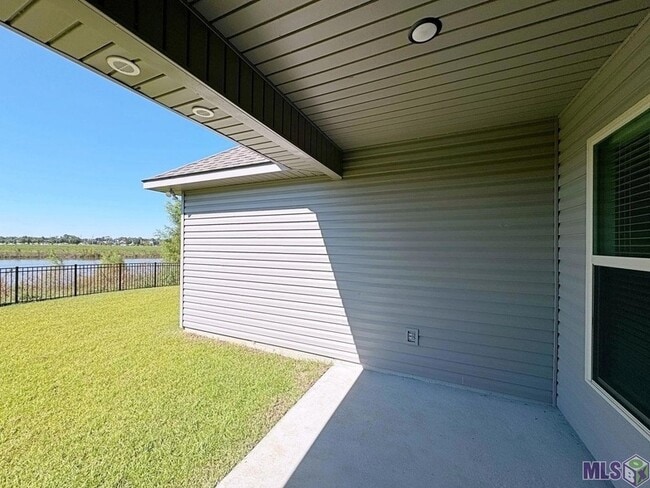 Building Photo - 722 Bellegrove Sq Ave