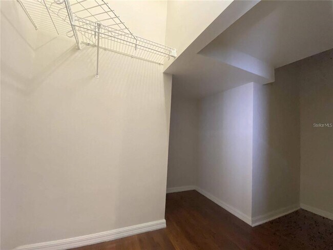 Building Photo - 11209 Village Brook Dr