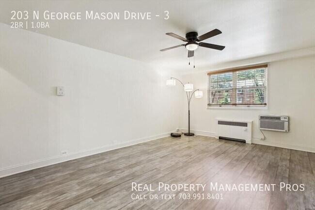Building Photo - 203 N George Mason Dr
