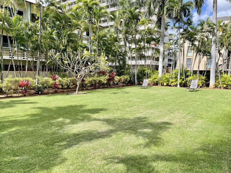 Building Photo - 440 ?Olohana Street-SI ID1327703P