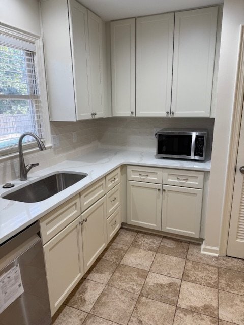 Building Photo - 343 S Church St