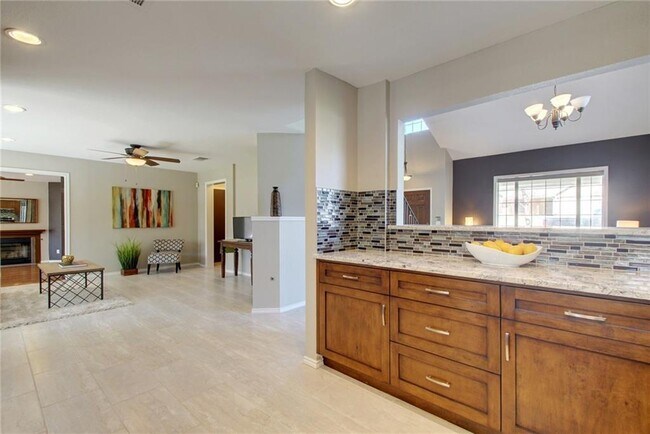 Building Photo - 2926 Wickersham Ln