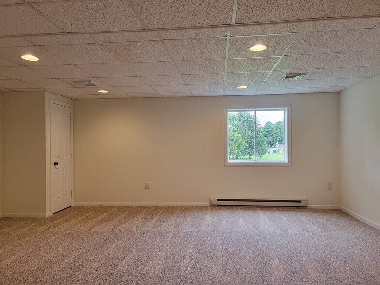 Building Photo - 202 Mount Olive Ln