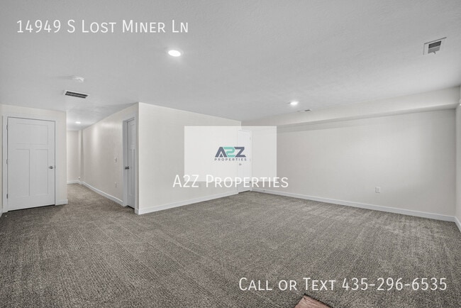 Building Photo - 14949 S Lost Miner Ln