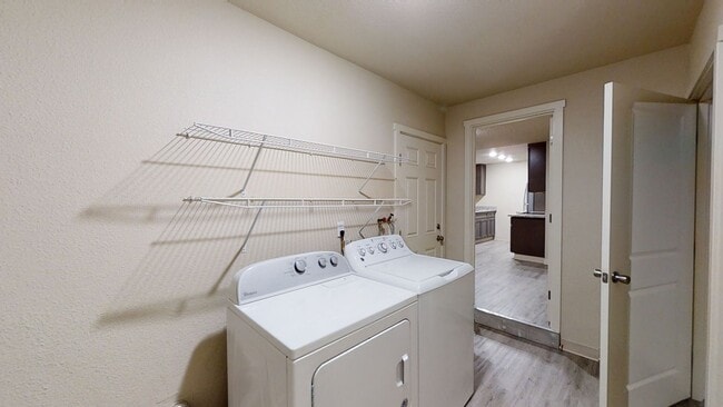 Building Photo - 1510-1512 151ST ST Ct S