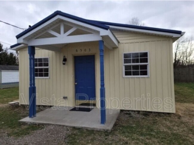 Building Photo - 40216