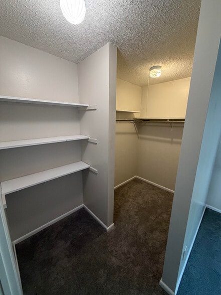 Building Photo - 1207 Canal St