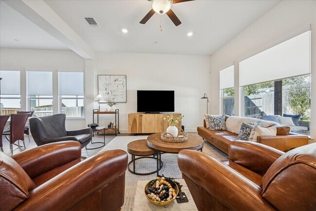 Building Photo - 12506 Ayrshire Wy