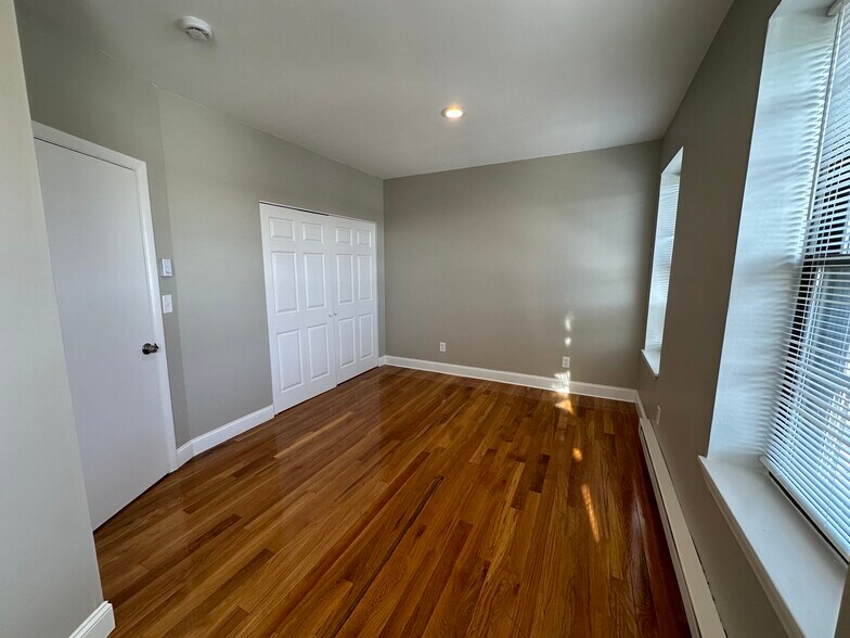 Building Photo - 1 Pembroke St