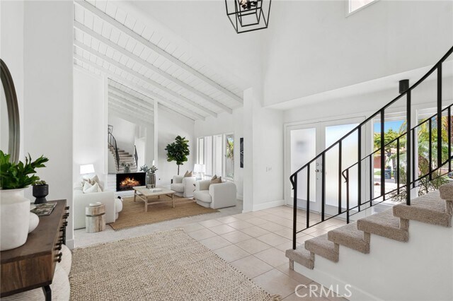 Building Photo - 25 Point Loma Dr