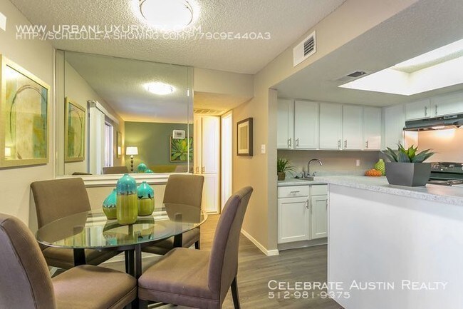 Building Photo - Hillside Creek