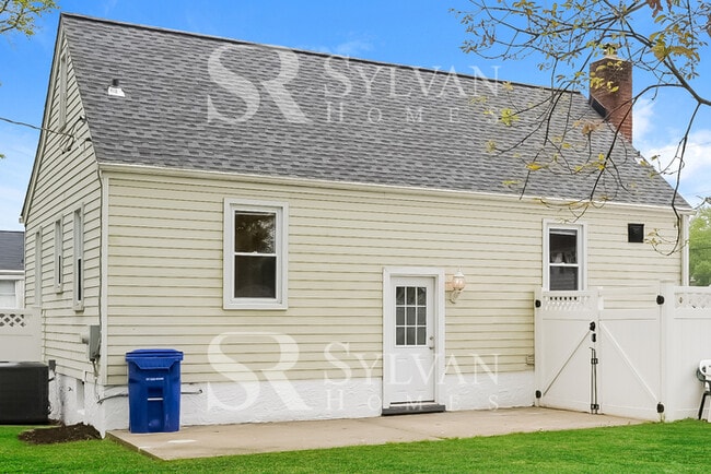 Building Photo - Living where You Love is Good for your Heart!