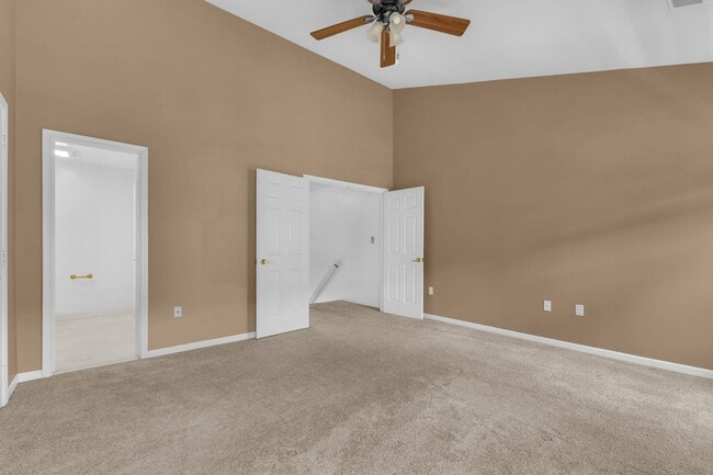 Building Photo - 5937 Kirkcaldy Ln