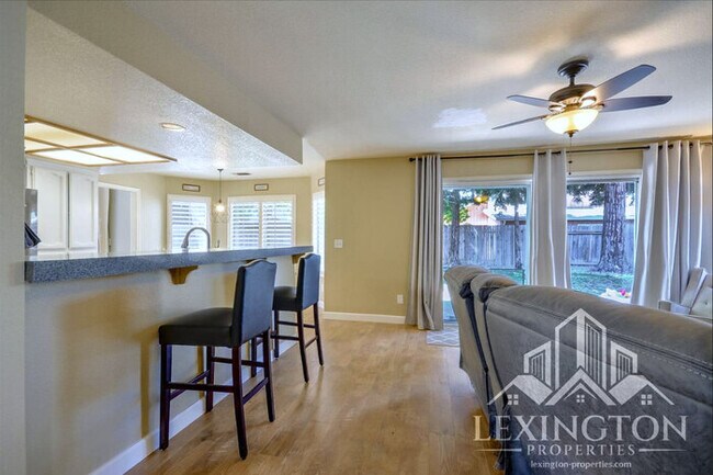 Building Photo - Gorgeous, 4BD/3BA, Home in Esteemed Laguna Neighborhood, Elk Grove, near Kloss Park!