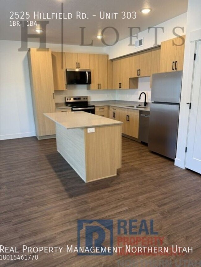 Building Photo - 2525 Hillfield Rd.-Unit 303