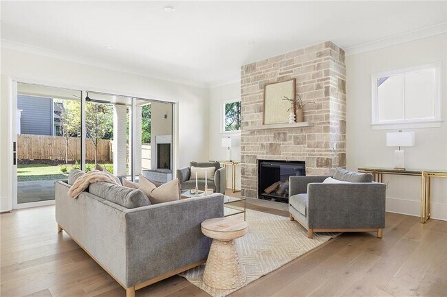 Building Photo - 48 25th St NW