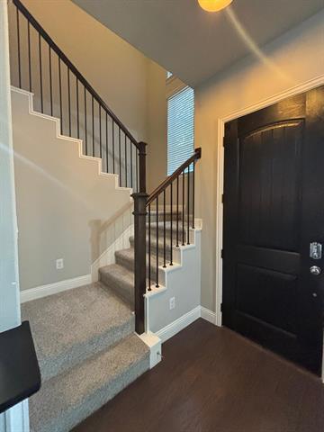 Building Photo - 6142 Rainbow Valley Pl