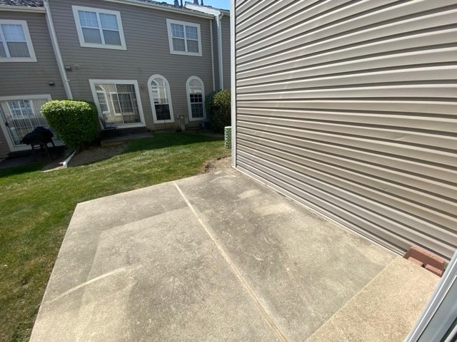 Building Photo - 17617 Horseshoe Ln