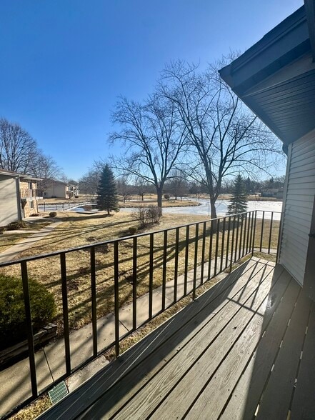 Building Photo - W169N11404 Biscayne Dr