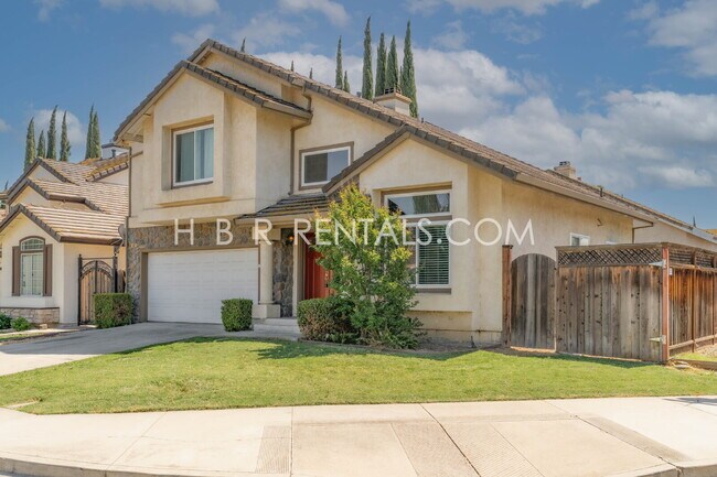 Building Photo - Charming Corner Haven: 3BR/2.5BA with Modern Upgrades in Tracy, CA